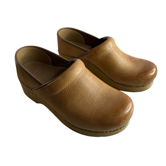 Dansko Professional Brown Grain Leather Clog Shoes Size 7 Cottagecore Prairie - Picture 4 of 12